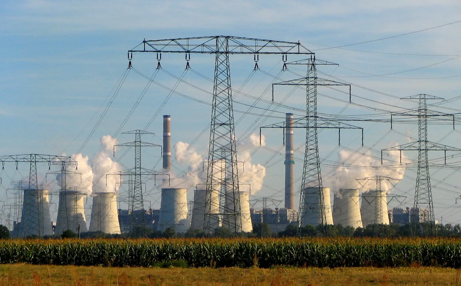 Il Piano Nazionale per l’Energia e il Clima senza una parola sui depositi locali di energia e sugli elettricisti. Dobbiamo pagare e aspettare.