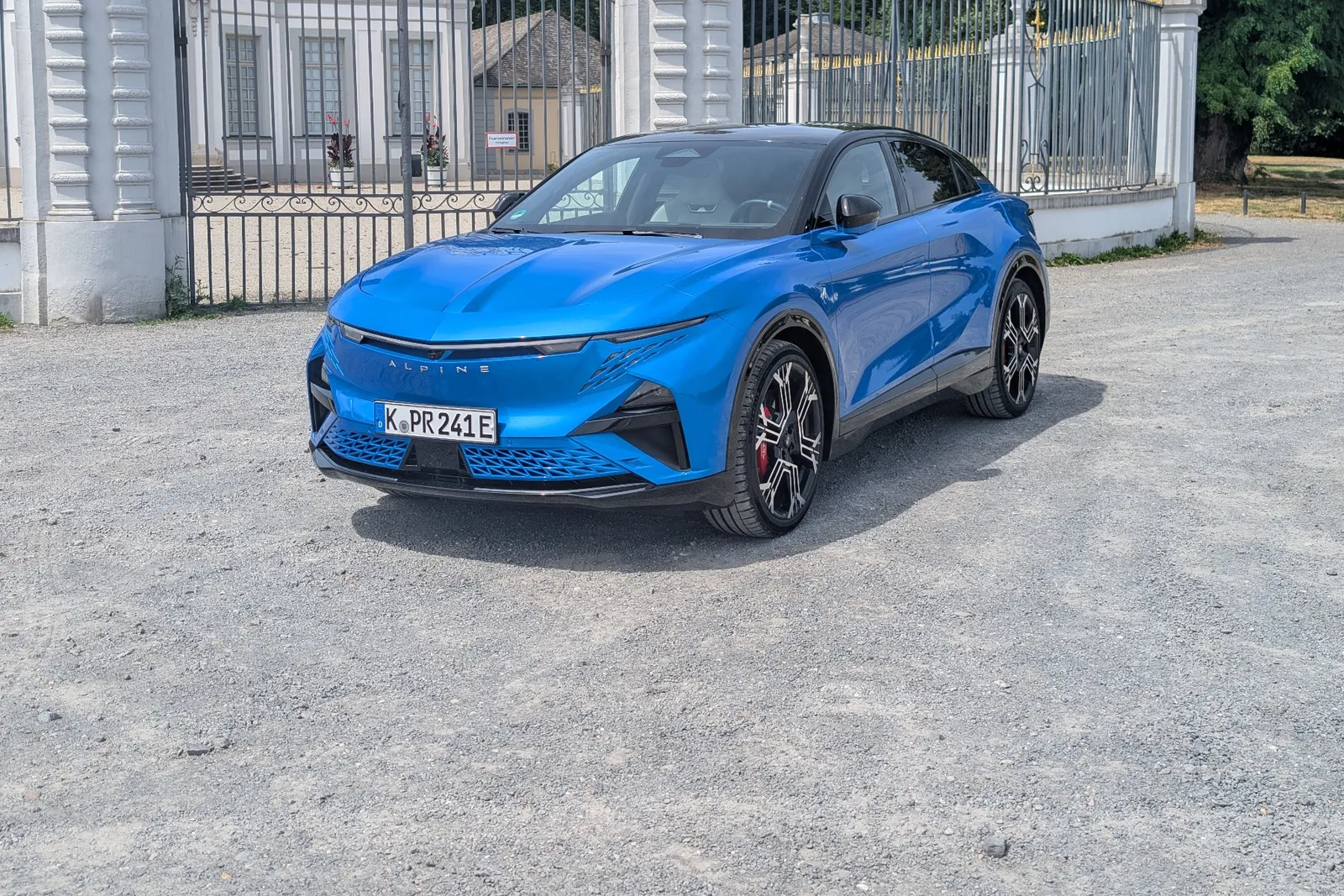 Recensione dell’Alpine A390 GT: il crossover elettrico mantiene fedele l’DNA Alpine