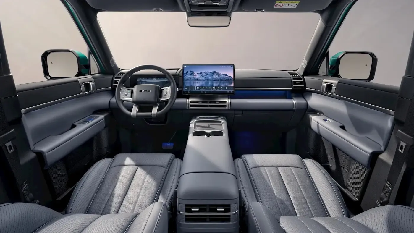 Interior do BYD-Ti-7