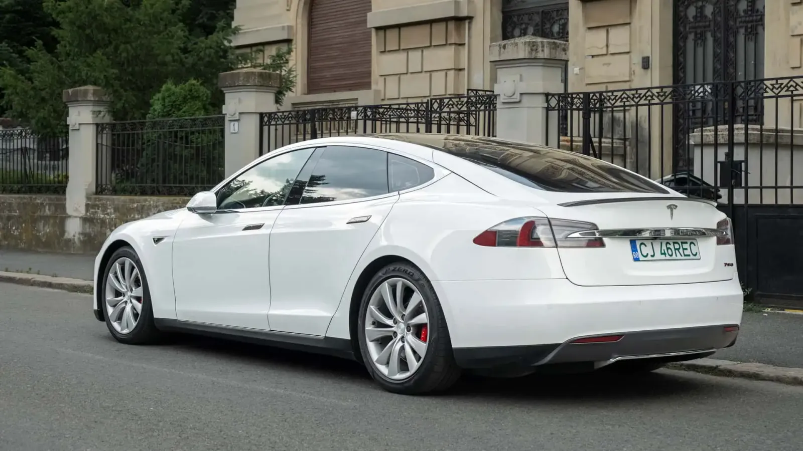 2015 Tesla Model S P85D