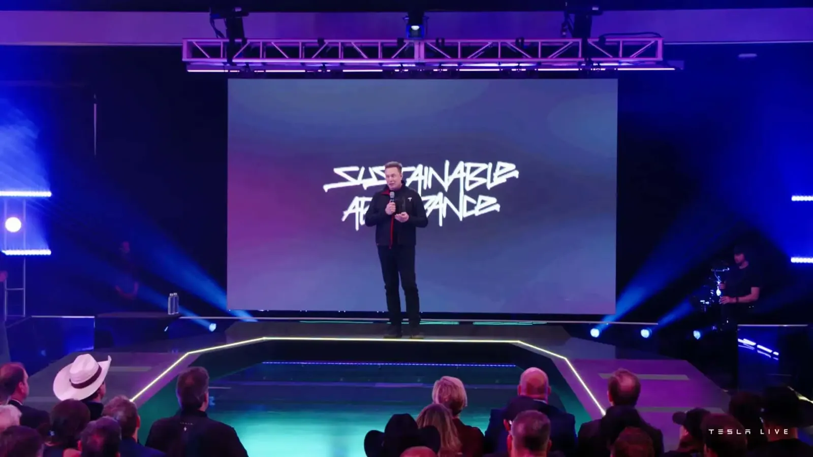 Elon Musk na Reunião Anual da Tesla de 2025