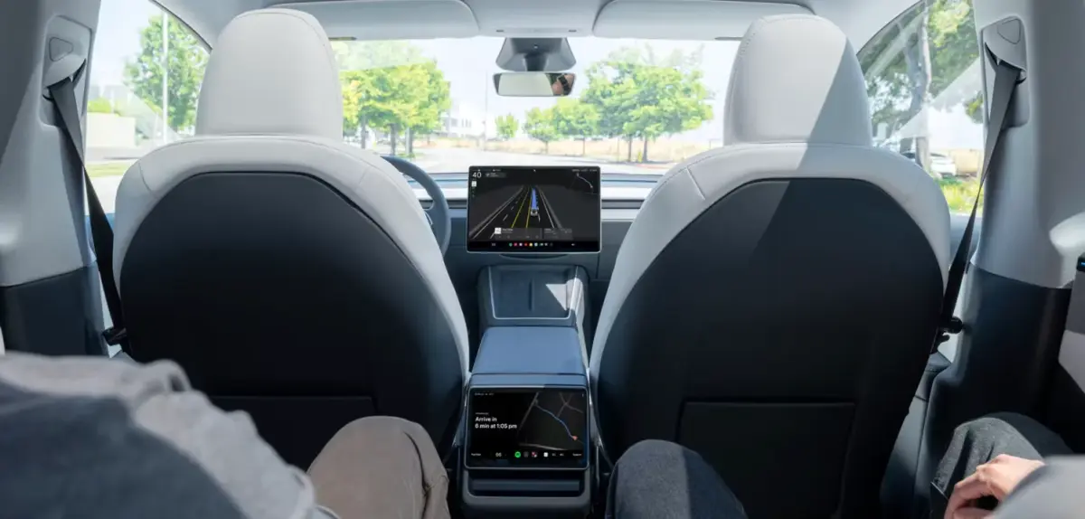 Tesla self-driving manager describes scary conditions in robotaxi testing
