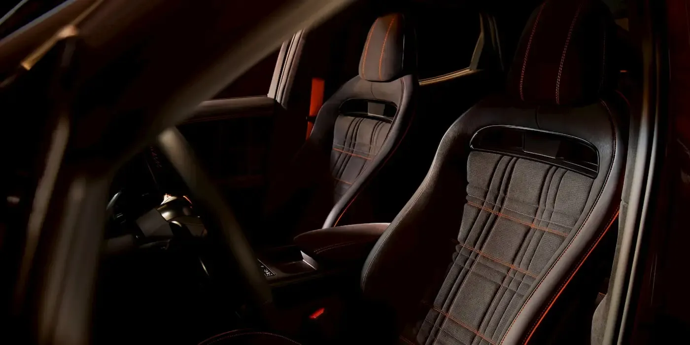 Genesis-GV60-Magma-interior