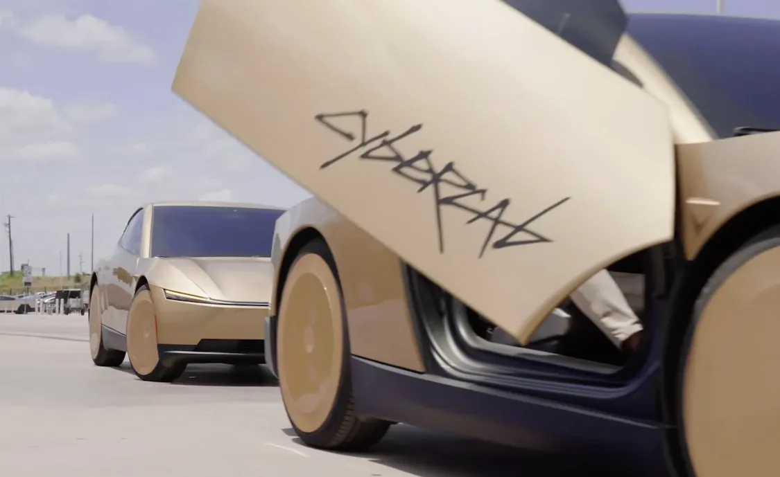 Attualmente: secondo i resoconti, Tesla intende introdurre a partire da agosto i primi Cybercab come taxi robotici ad Austin.