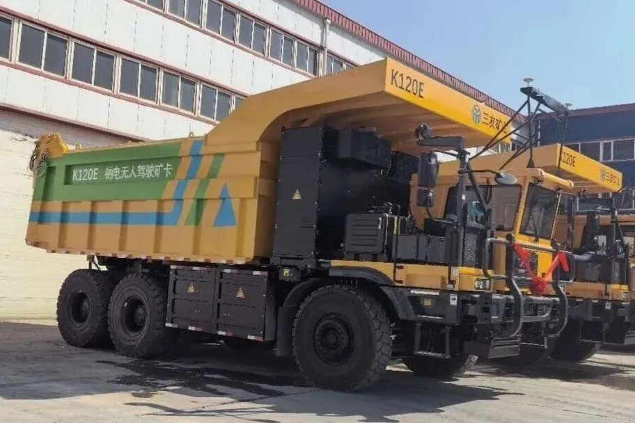Перший у Китаї вантажівка на содійно-іонних акумуляторах введена в експлуатацію