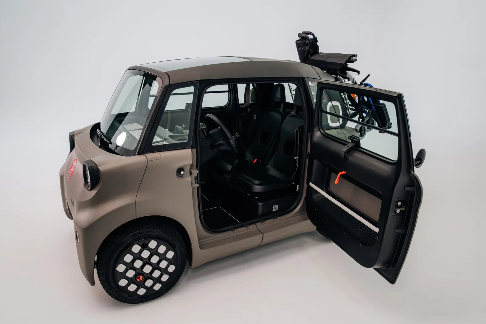 A Citroën traz para a Alemanha a versão para pessoas em cadeira de rodas do Ami
