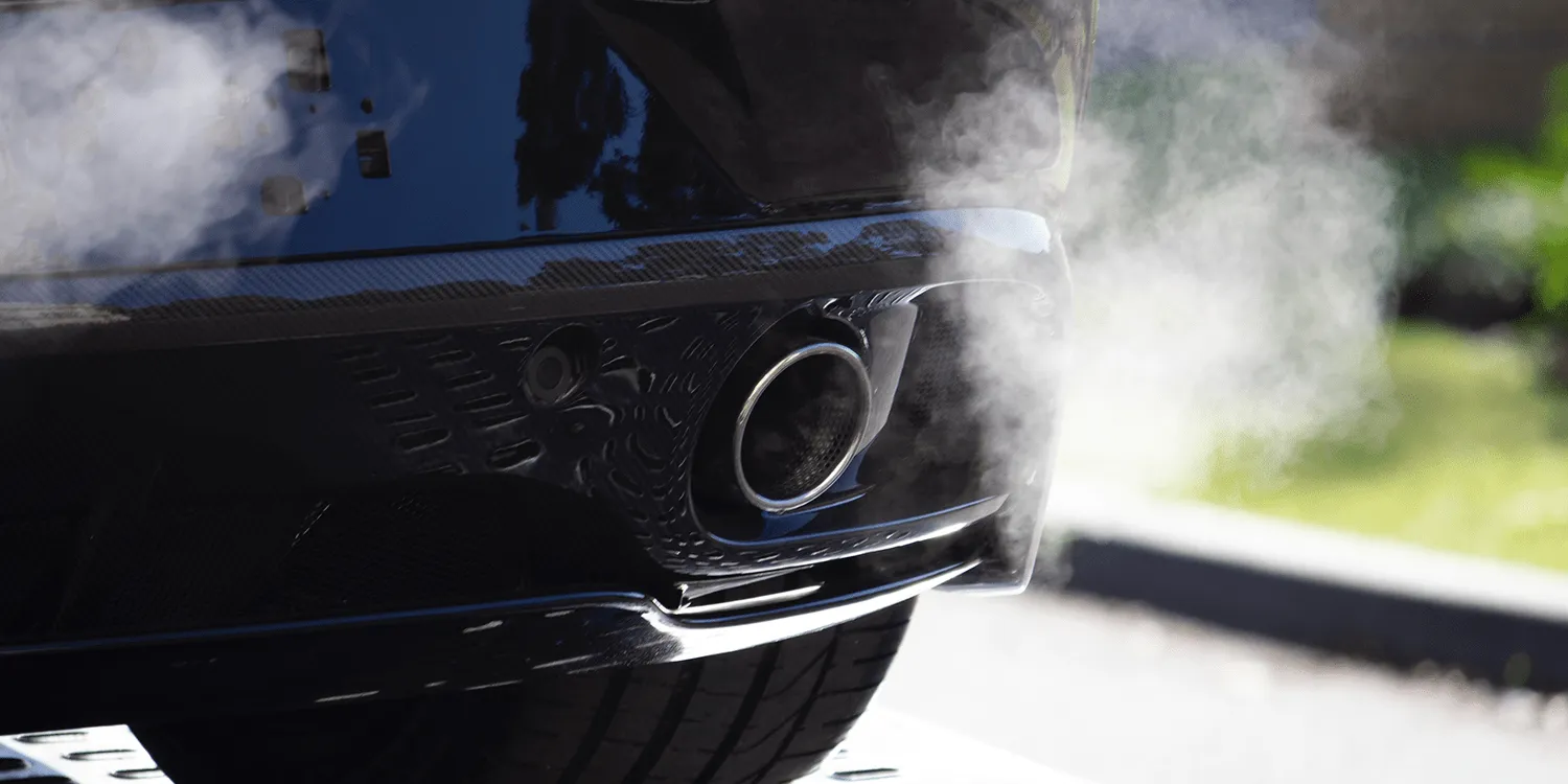 Auspuff exhaust benzin gasoline diesel unsplash min e