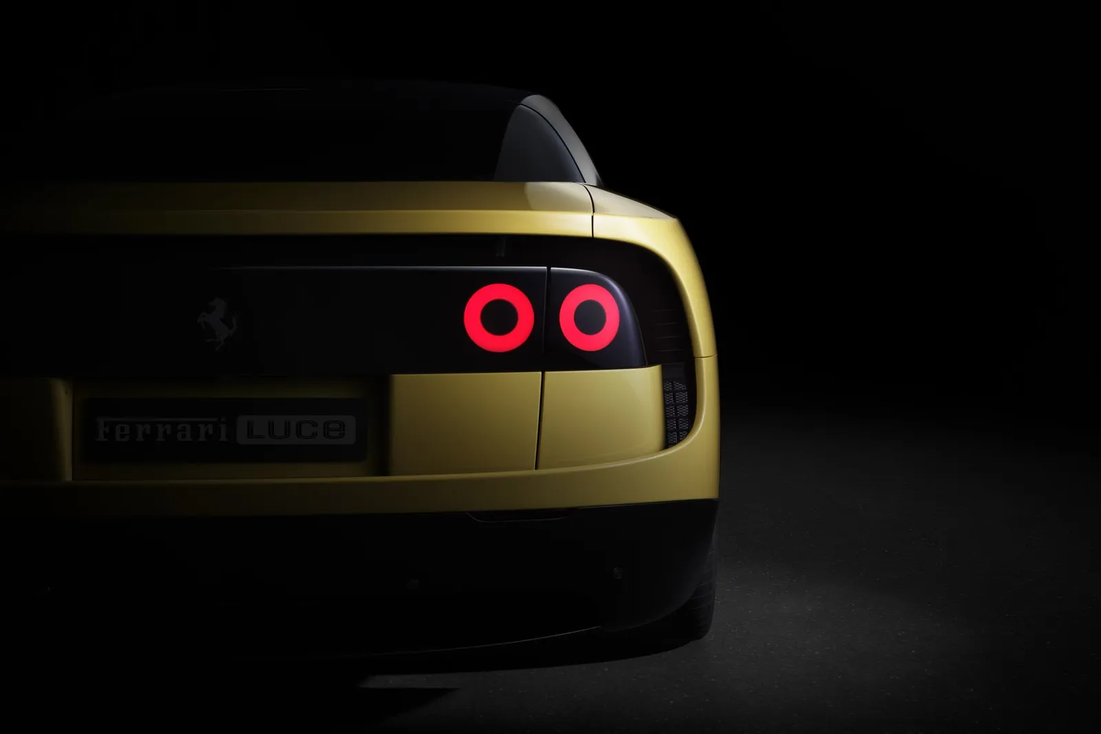 Ferrari Luce: il debutto elettrico diventa un successo alle aste