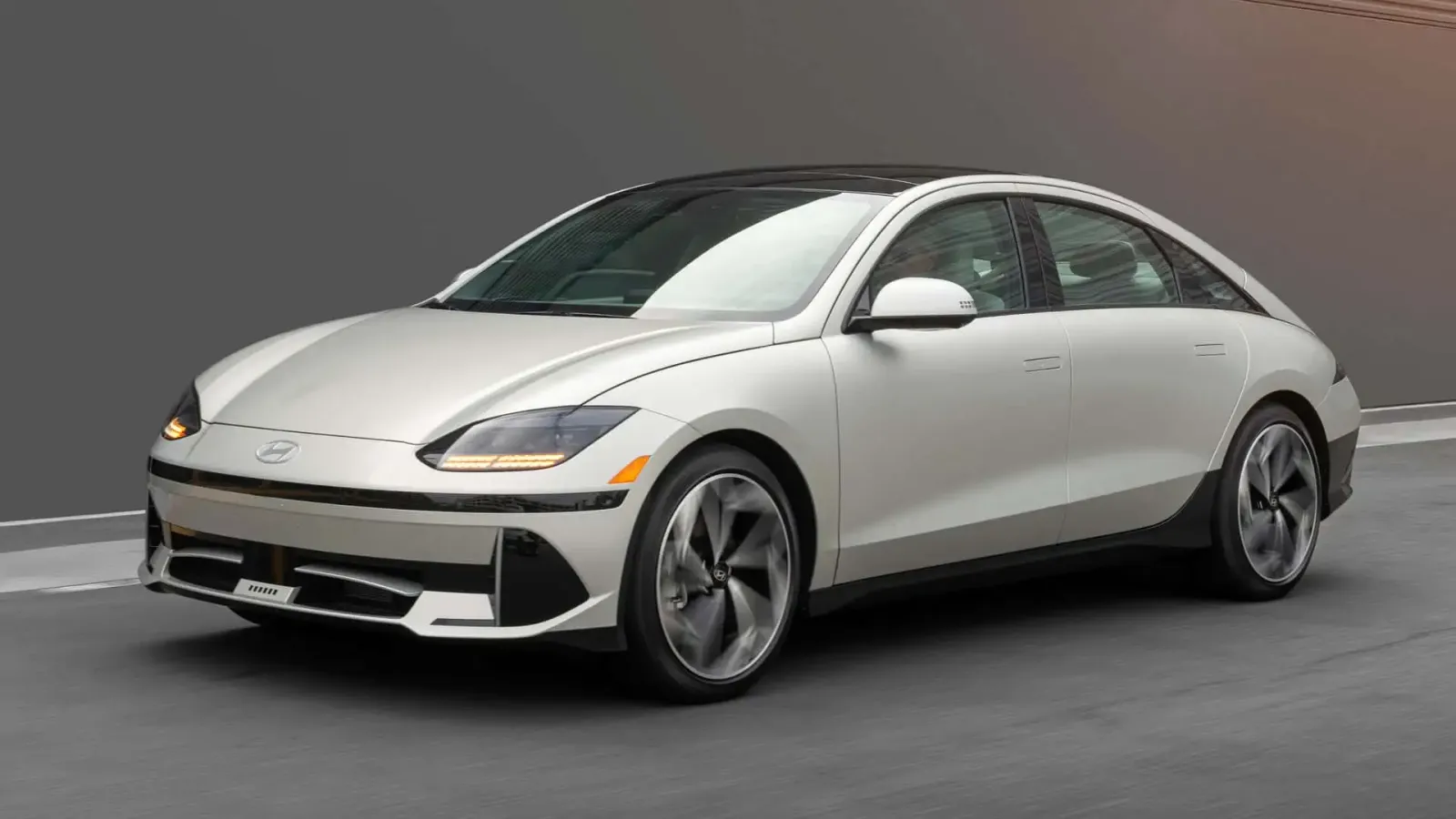 O Ioniq 6 foi o modelo mais vendido da Hyundai nos EUA no mês passado.