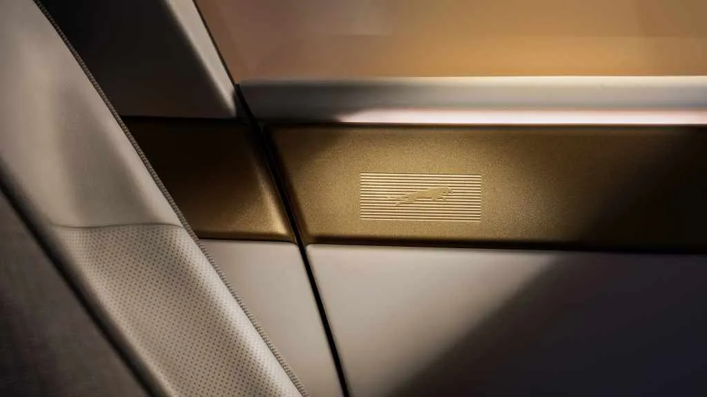 Interno della Jaguar Type 01