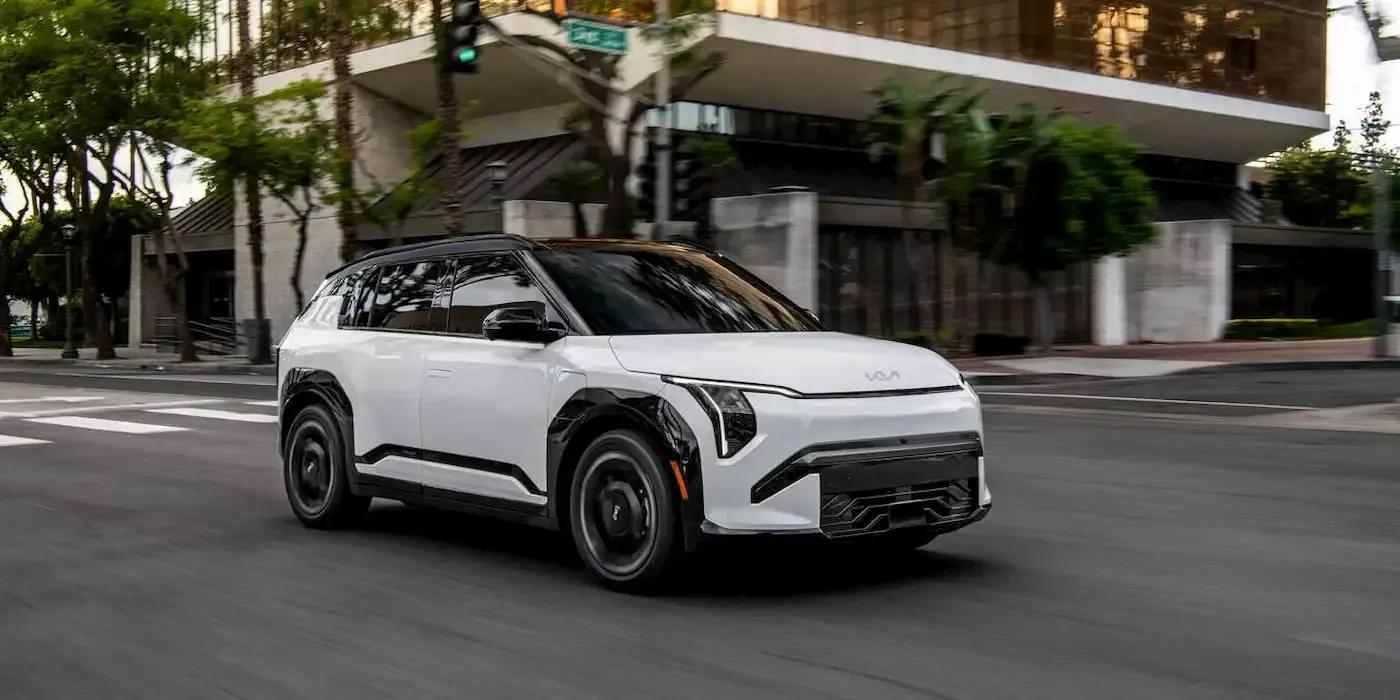 Kia-EV3-prices-range