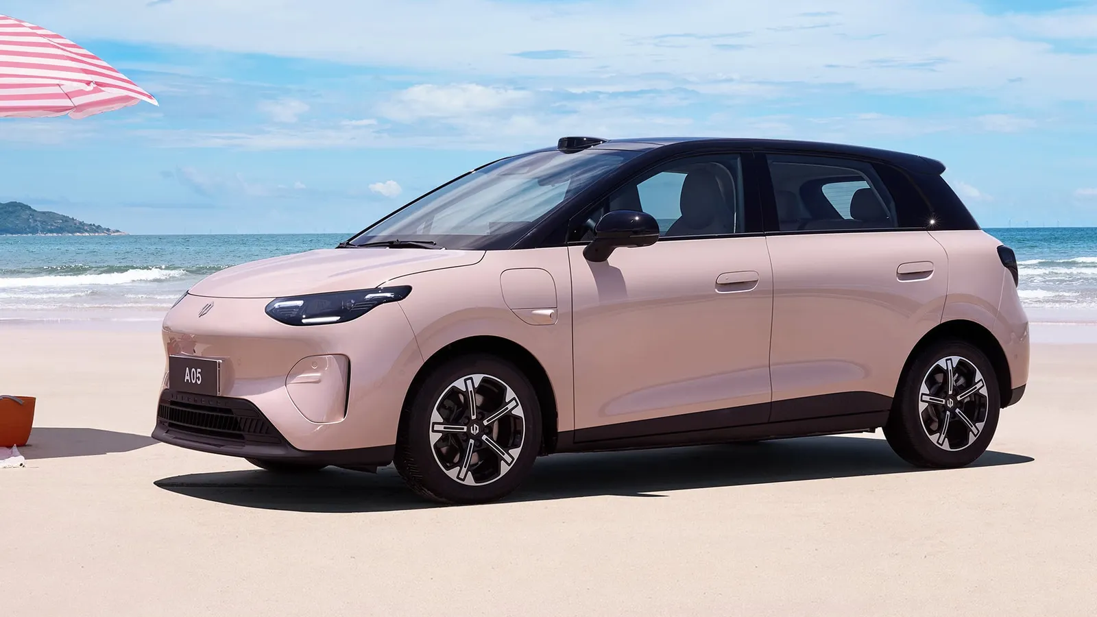 Leapmotor A05 вперше було представлено у Китаї. До Європи він потрапить під назвою B03 від Stellantis.