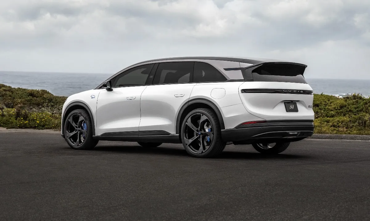Der Lucid Gravity GT-S hat 1.070 PS und kostet 125.900 US-Dollar. Dieses schnelle SUV kommt auf den Markt, während Lucid seine Fehler einräumt.