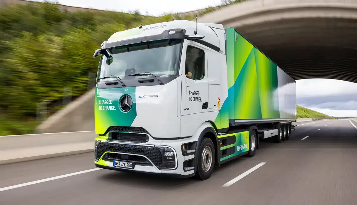 Mercedes-Benz-eActros-600-
