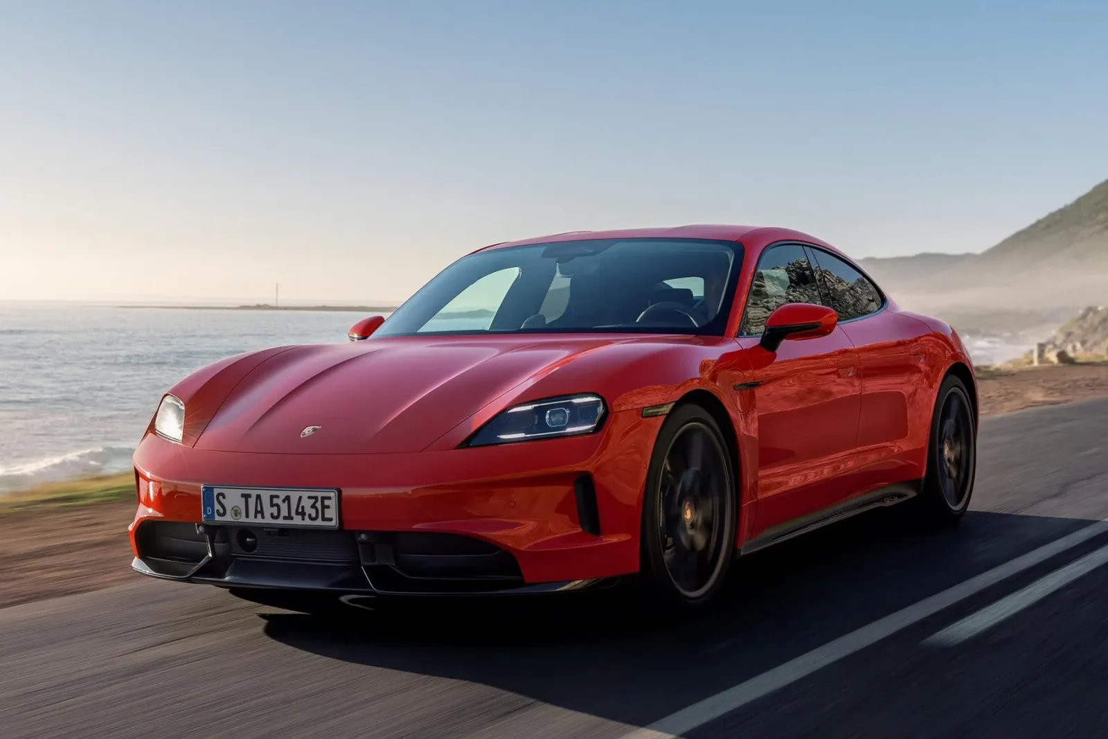 Sembra che Porsche preveda l’eliminazione del Taycan entro il 2030.