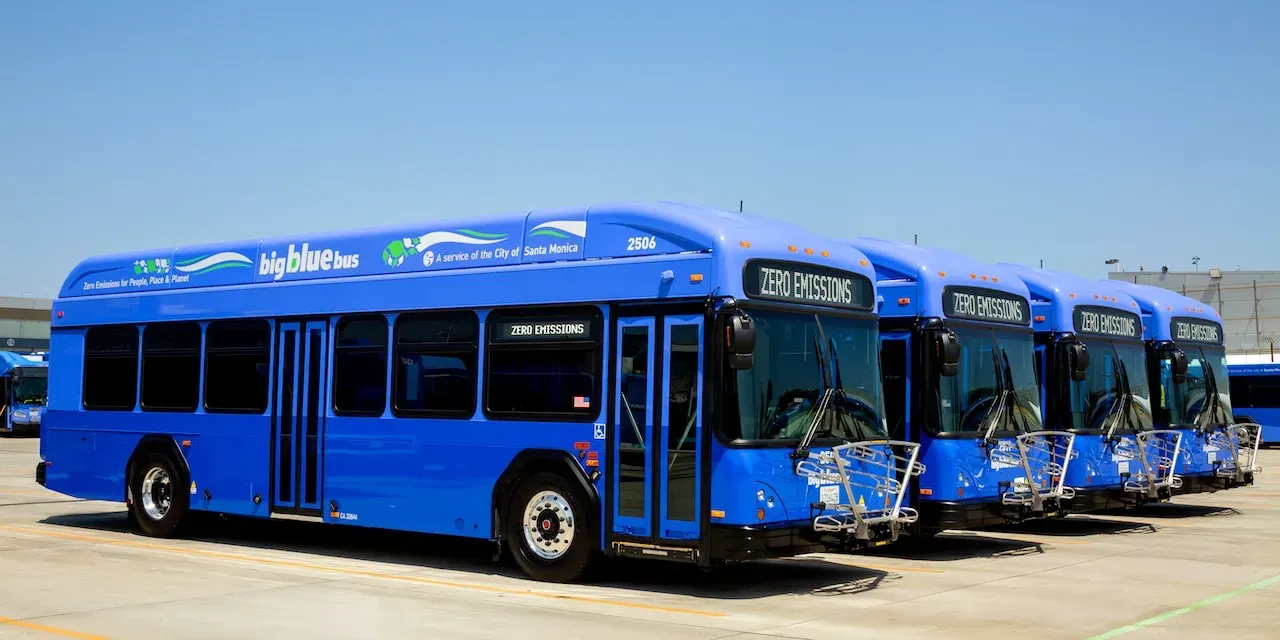 Santa Monica electric bus