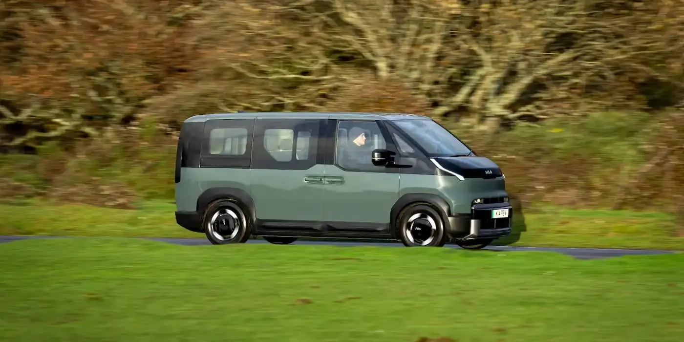 O Kia PV5 está se tornando o furgão elétrico pequeno mais vendido na Europa.