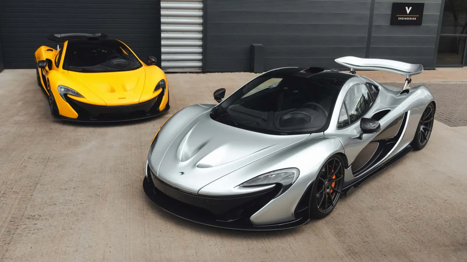 O McLaren P1 está recebendo uma grande atualização na bateria, com capacidade 3 vezes maior que a original.
