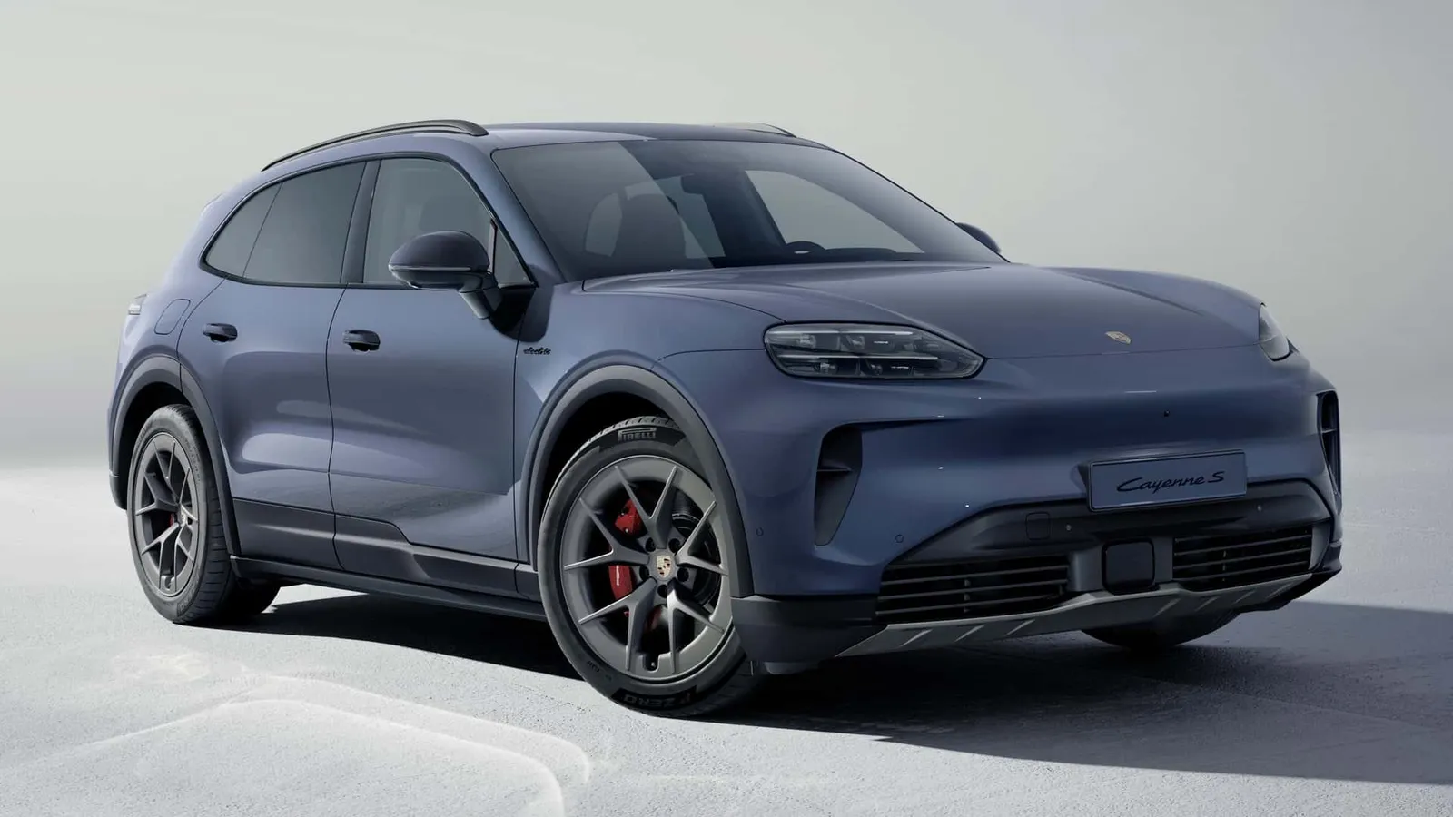 Потужність електромобіля Porsche Cayenne Turbo EV не має сенсу для позашляховика вагою 6 000 фунтів.