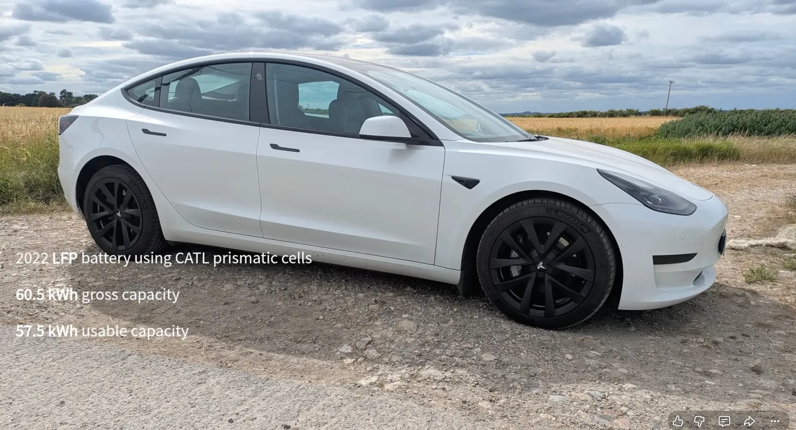 Вживана Tesla Model 3 після 125 тис. км має 92 відсотки заряду акумулятора. Це хороший результат, але не надто вражаючий.