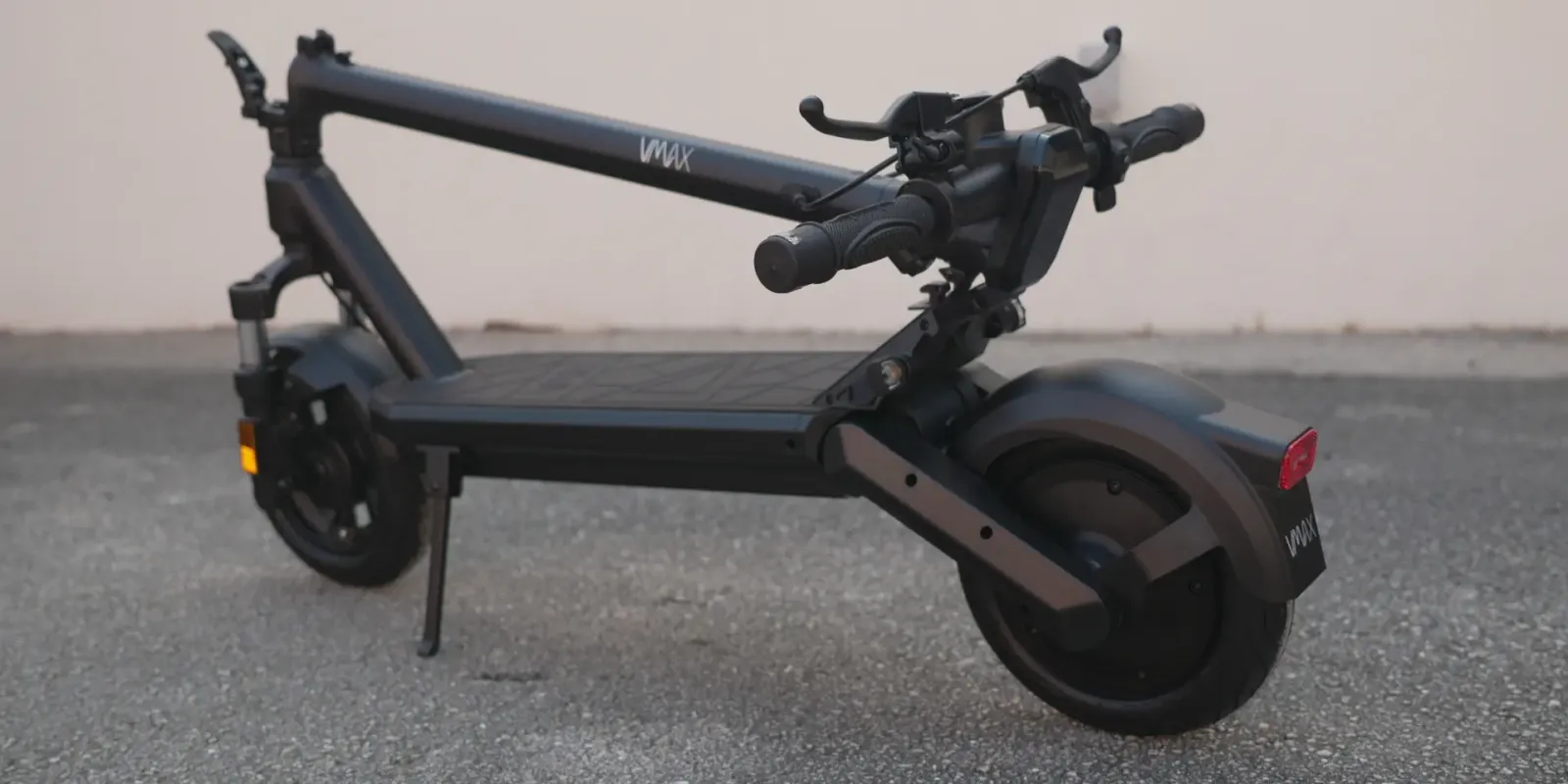 VMAX VX2 Lite review: Power and full suspension fun without the heavyweight price