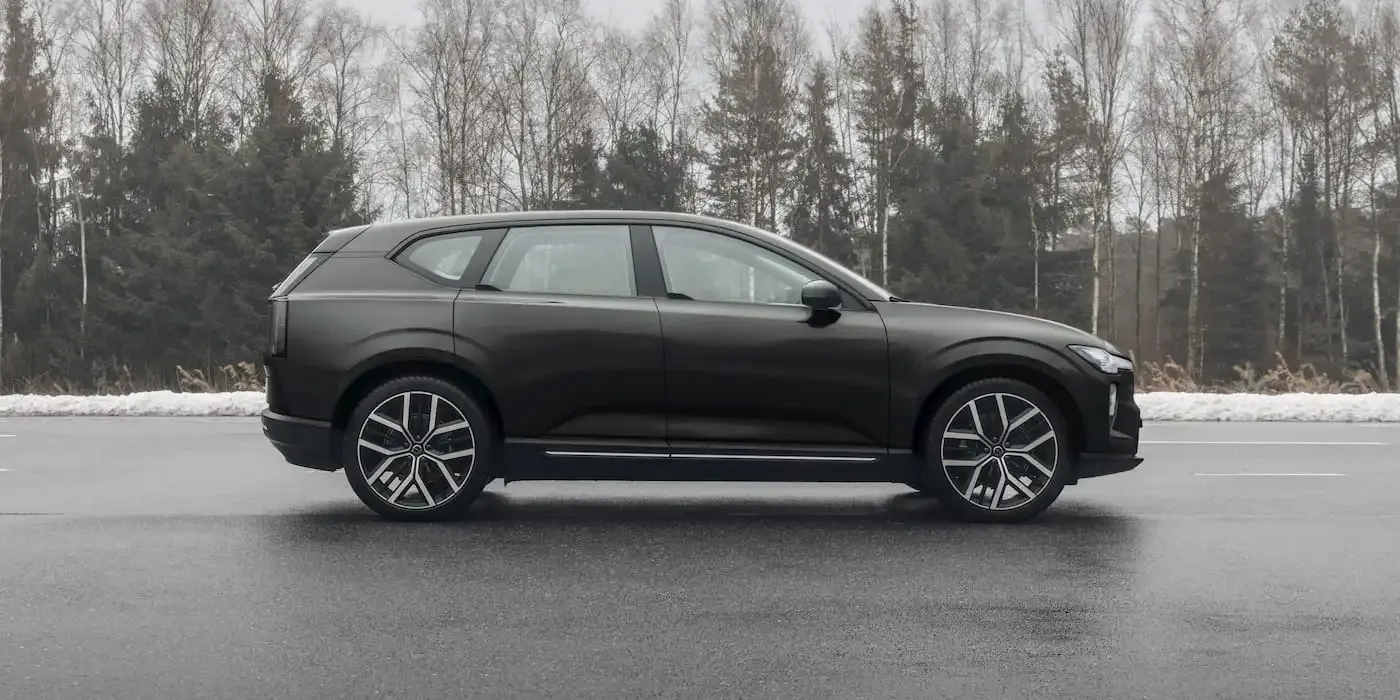 Volvo-EX50-EV