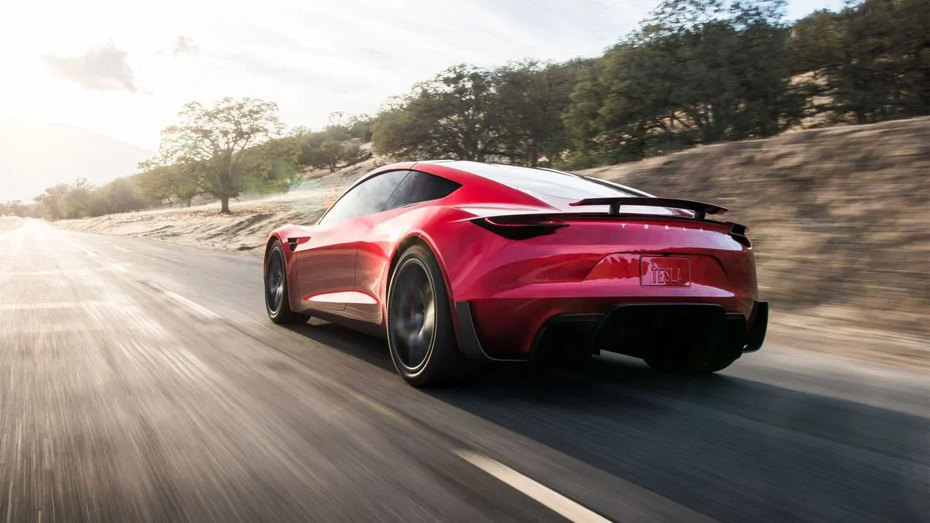 Roadster_Rear_34_1