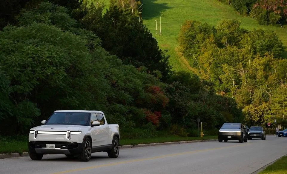 22 carros elétricos enfrentam o mesmo teste de autonomia e este é o resultado