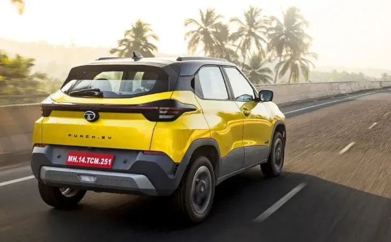 300 km Reichweite im Realbetrieb mit nur 40 kWk: Das kleine Elektroauto von Tata überrascht durch seine Effizienz