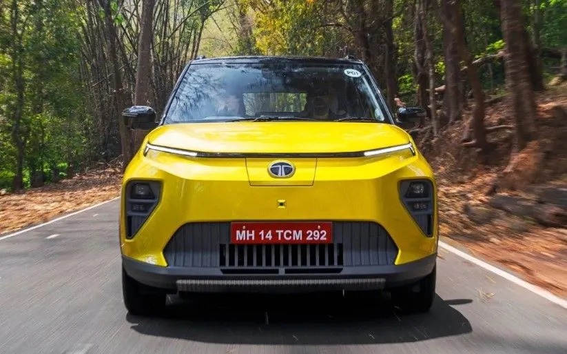 300 km de autonomia real com apenas 40 kWk: o pequeno carro elétrico da Tata surpreende por sua eficiência