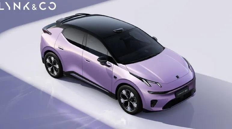 630 km de autonomia, carregamento rápido em 12 minutos e tecnologia LiDAR por pouco mais de 15.000 euros: o novo Lynk & Co 02 arrasa em seu lançamento
