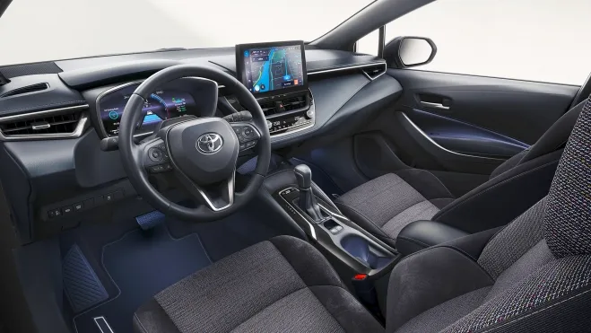 ampliação da gama Toyota Corolla Hybrid Híbrido 4