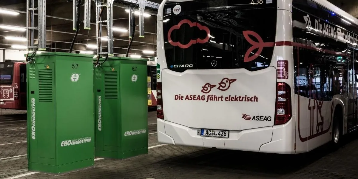 Aachen: ASEAG nimmt 100. Elektrobus in Empfang