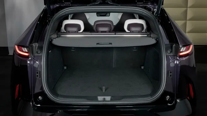 Mazda CX 6e 2027 Bagageiro
