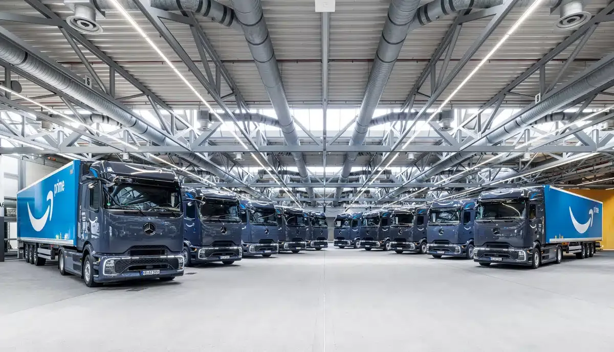 Amazon übernimmt erste Mercedes eActros 600 in Deutschland