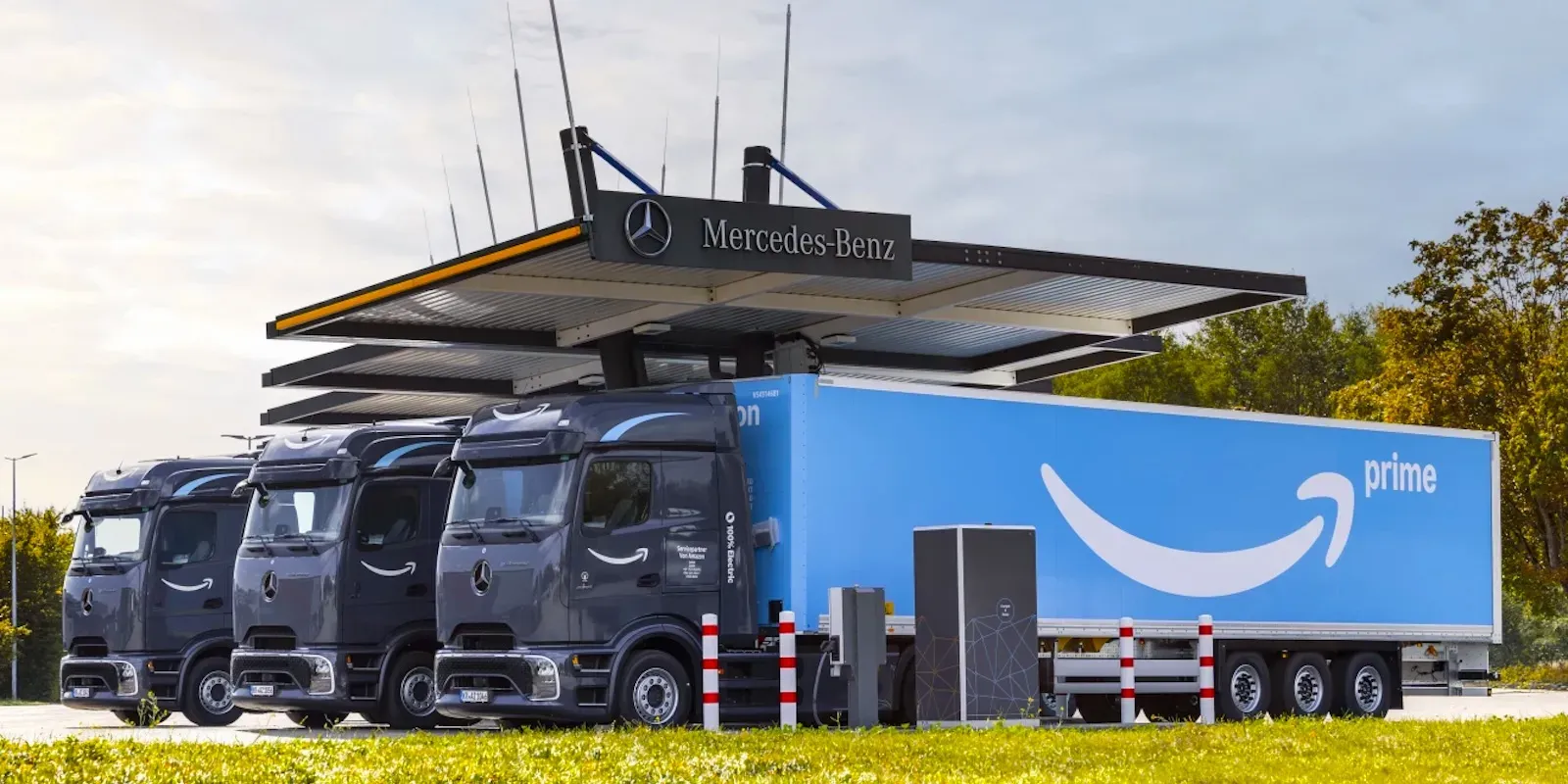 Amazon is putting more than 50 Mercedes-Benz eActros 600 trucks on German roads