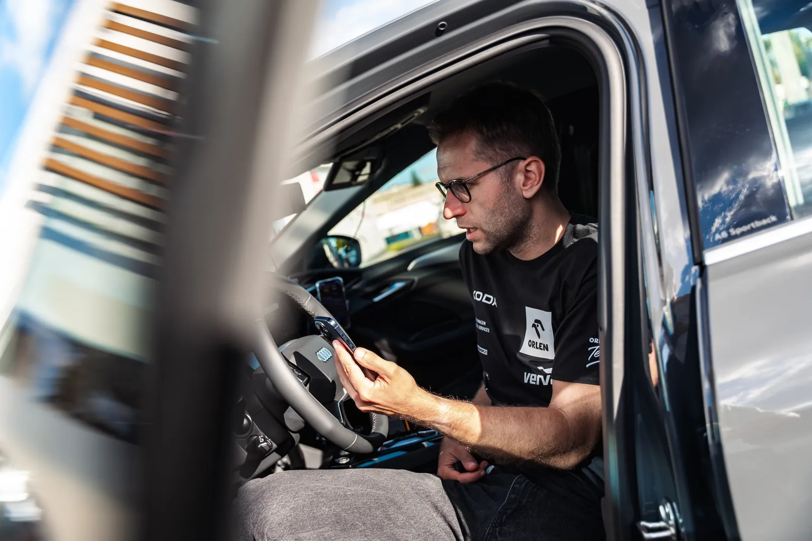 Marczyk ao volante do Audi-A6-e-tron que estabeleceu o recorde mundial