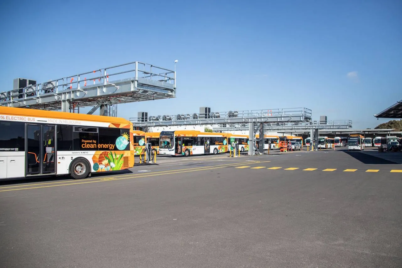 A maior operadora de ônibus da Austrália conclui a eletrificação do novo pátio para abrigar 60 ônibus elétricos a bateria