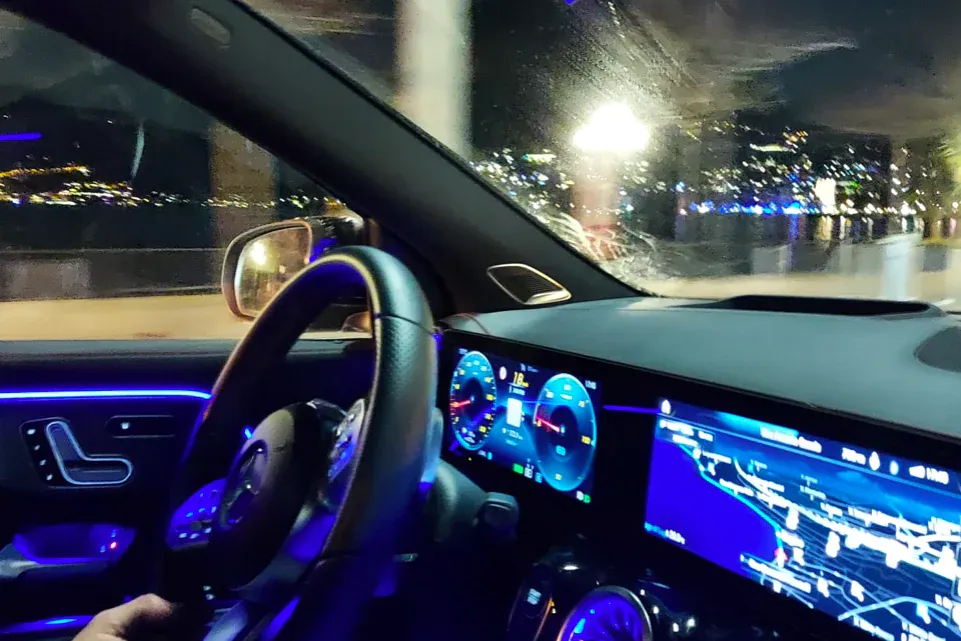 auto elettrica perfetta