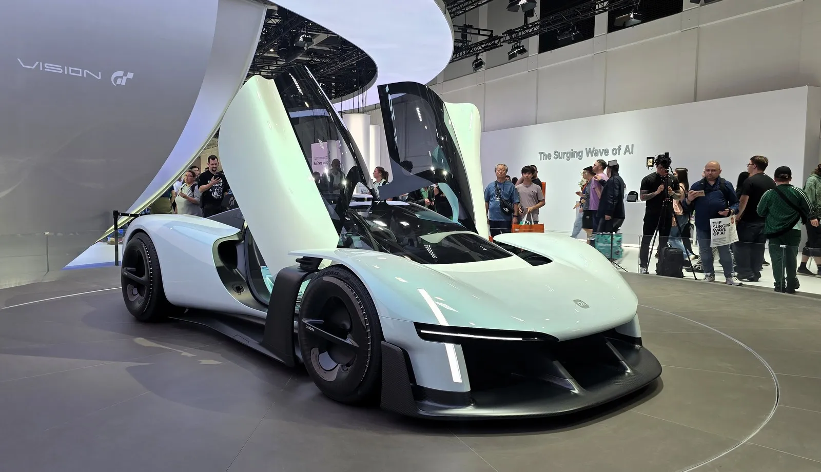 Avec son concept-car Vision GT, Xiaomi joue les stars à l’IFA de Berlin