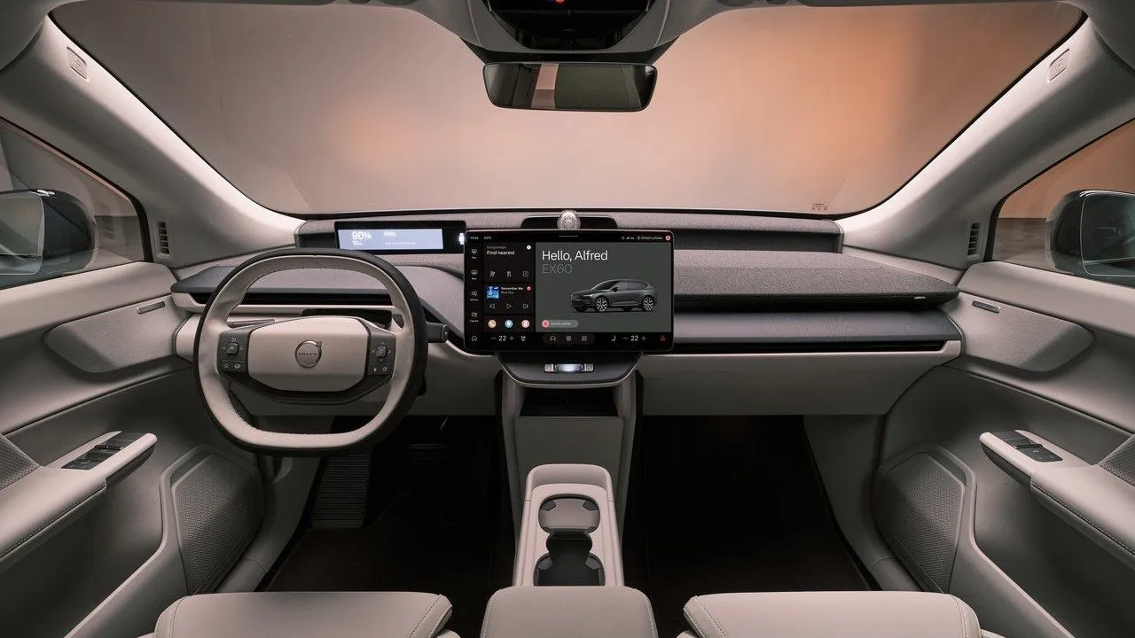 El Volvo EX60 sorprende en las primeras pruebas en carretera: “El primer vehículo verdaderamente definido por software”