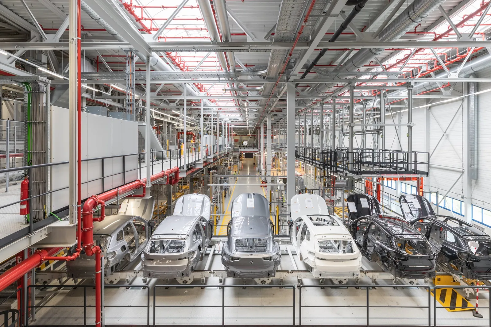 BMW rüstet Werk Regensburg für die Neue Klasse um