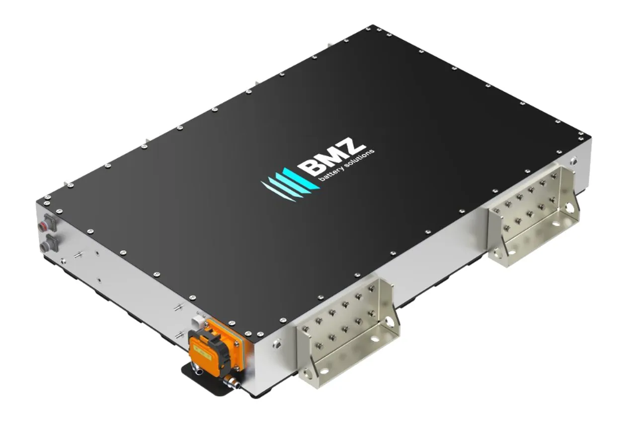 BMZ Polen und das chinesische Unternehmen Eve Energy schließen eine Zusammenarbeit ab. BMZ wird Batterien für die LMFP-Zellen von Eve montieren.