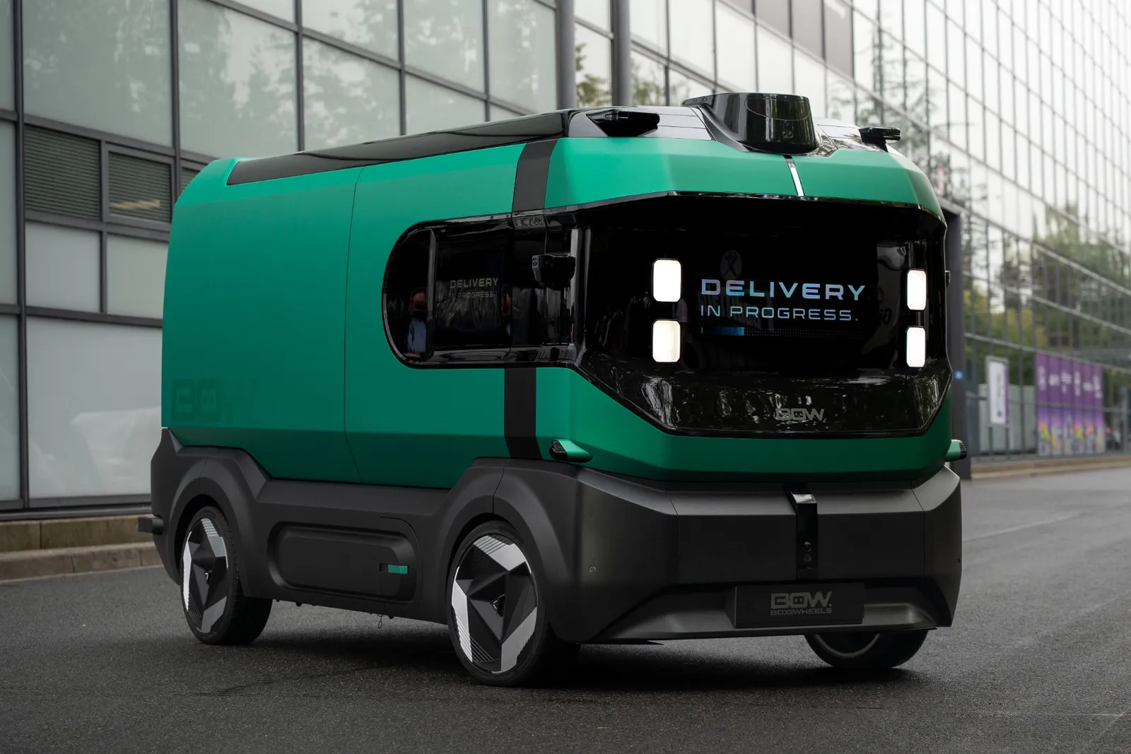 BOW: Stellantis Pro One presenta veicolo di consegna autonomo