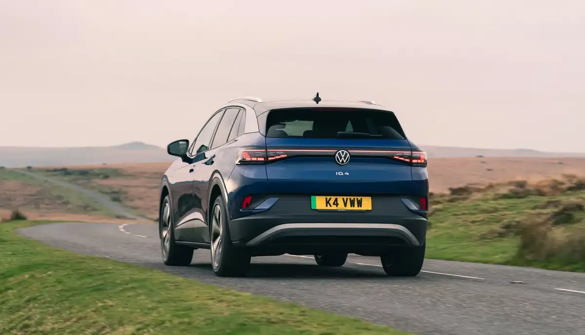 VW-ID4-England