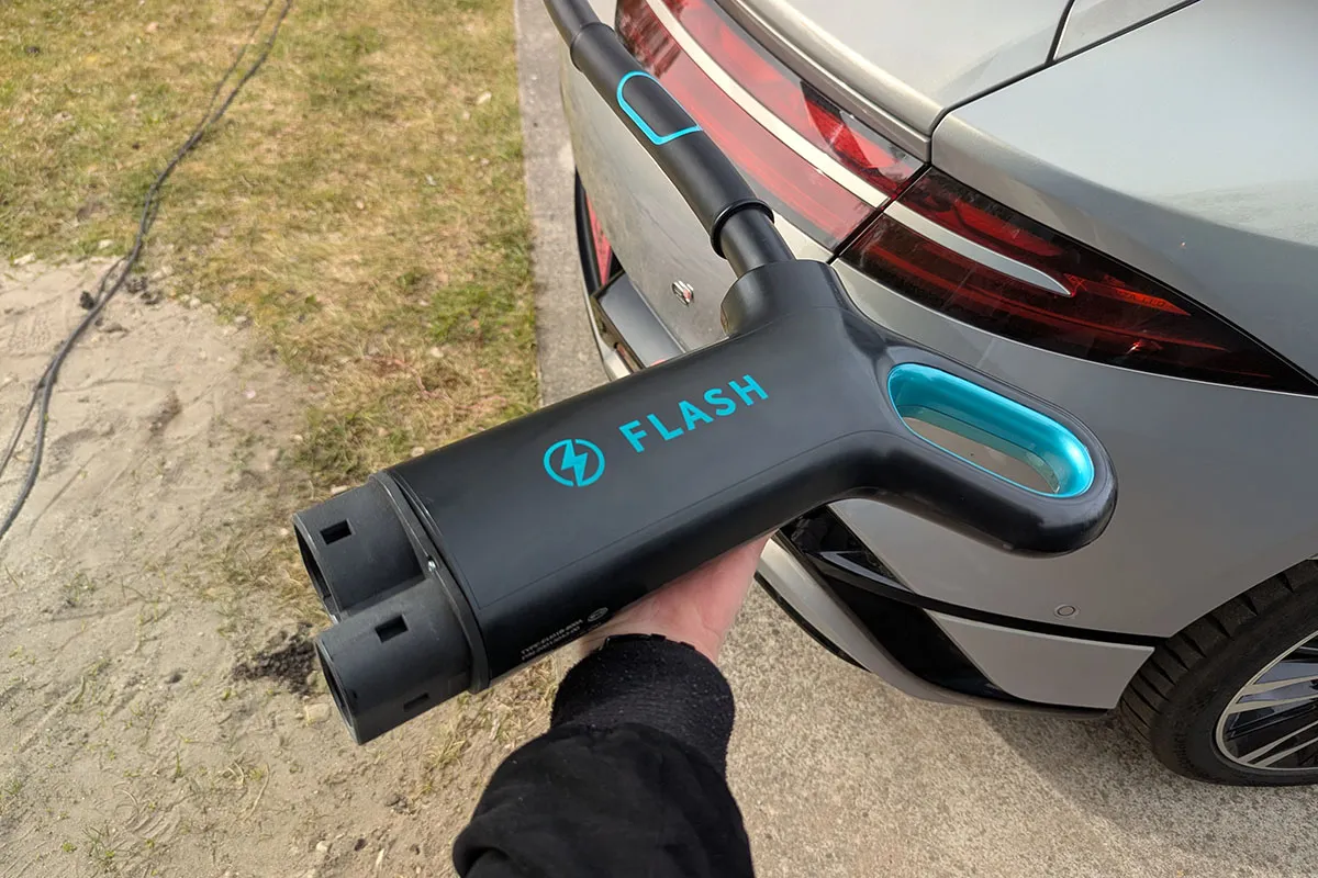 BYD annuncia la prima auto elettrica con batteria solida entro il 2027, ma c’è un problema.
