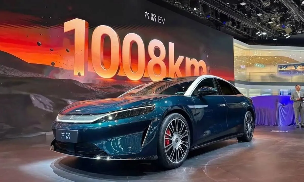 1.008 km de autonomía por menos de 32.000 euros: así es el BYD Han