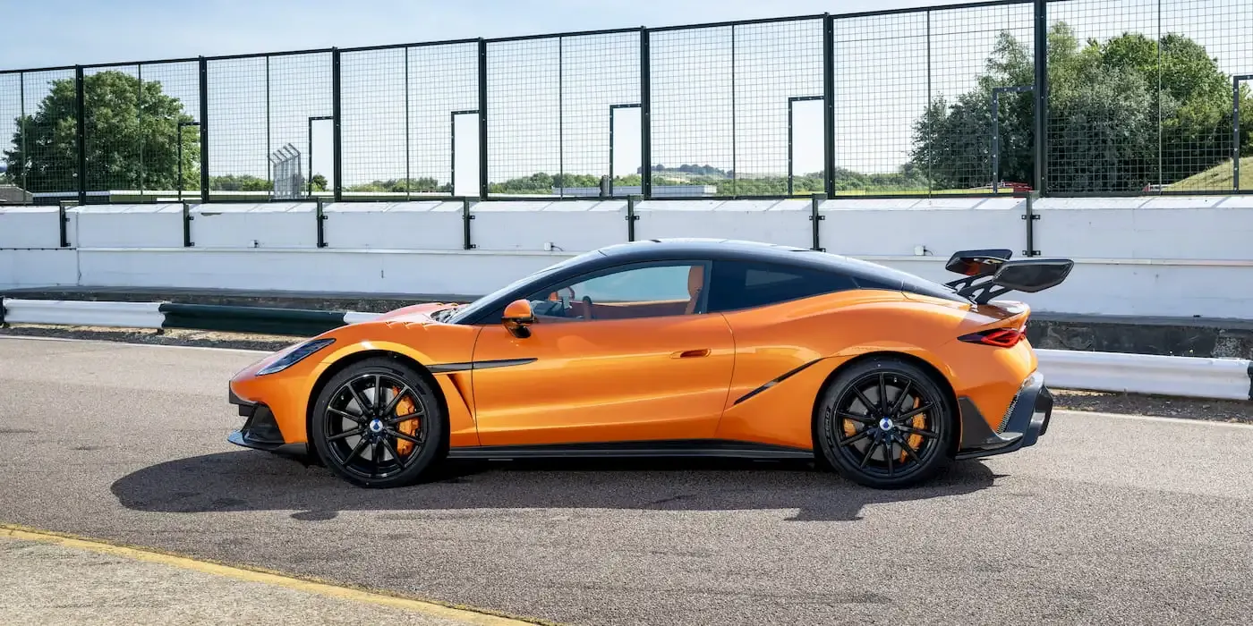 Gara BYD-Denza-Z-Lamborghini
