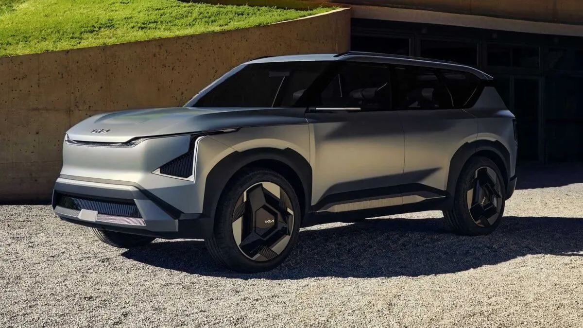KIA EV9 (1)
