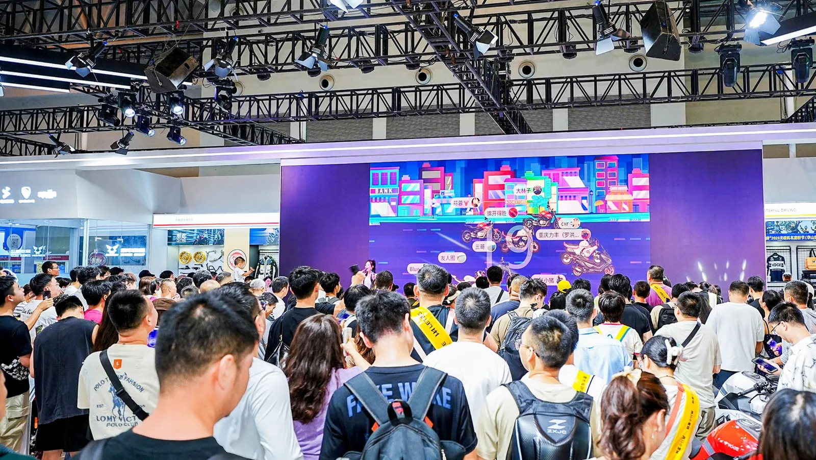 China no piensa solo en el coche eléctrico: su gran feria de motos reunió 300.000 visitas y decenas de marcas eléctricas